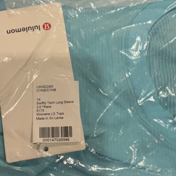 B-Lululemon Swiftly Tech Long-Sleeve Shirt 2.0 *Race Length - Picture 4 of 4